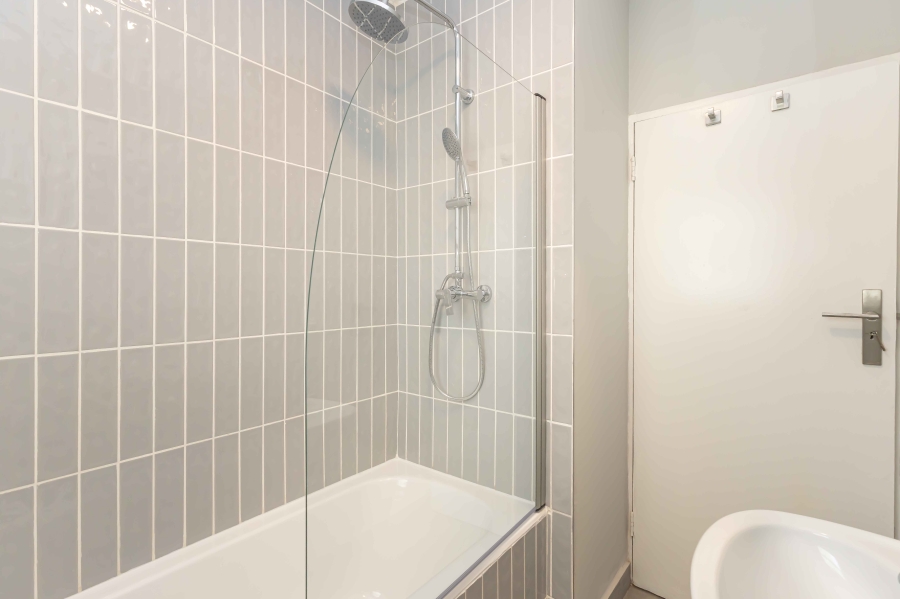 To Let 2 Bedroom Property for Rent in Sea Point Western Cape